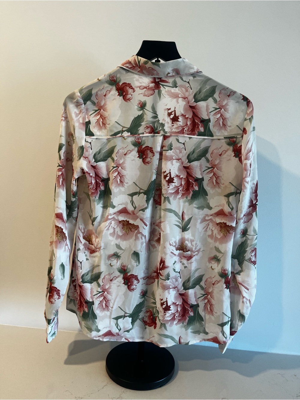Express Sheer Floral Button-Up Blouse in Cream, Pink, Green - Picture 2 of 2